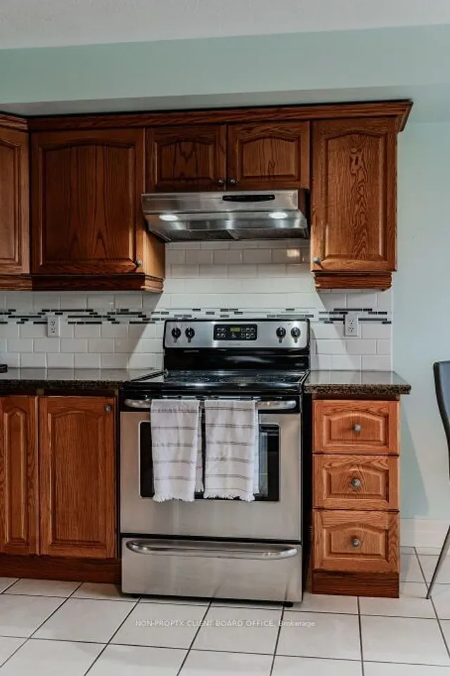 Additional image 28 of 1522 King St Unit 302