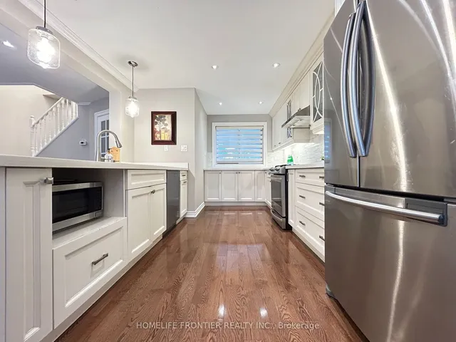 Additional image 10 of 110 Elise Terr