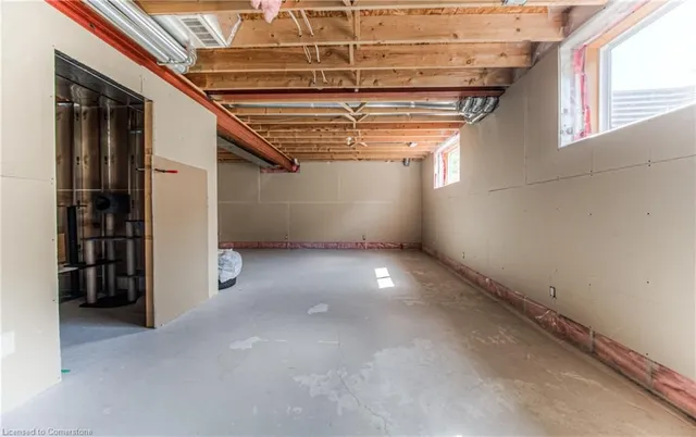 Additional image 37 of 338 Moorlands Cres