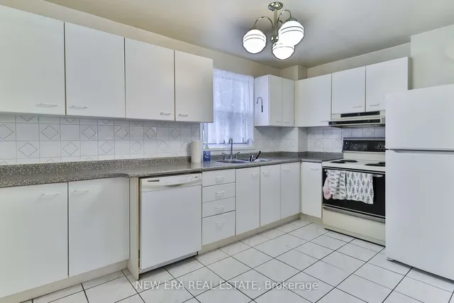 Additional image 13 of 27 Dell Park Ave