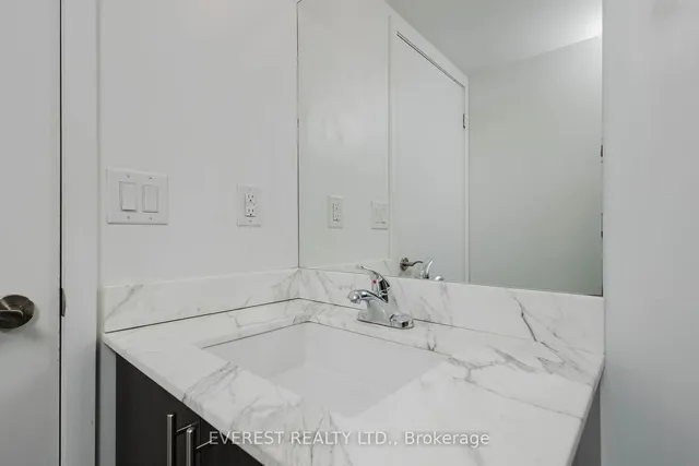 Additional image 21 of 830 Lawrence Ave Unit 1707