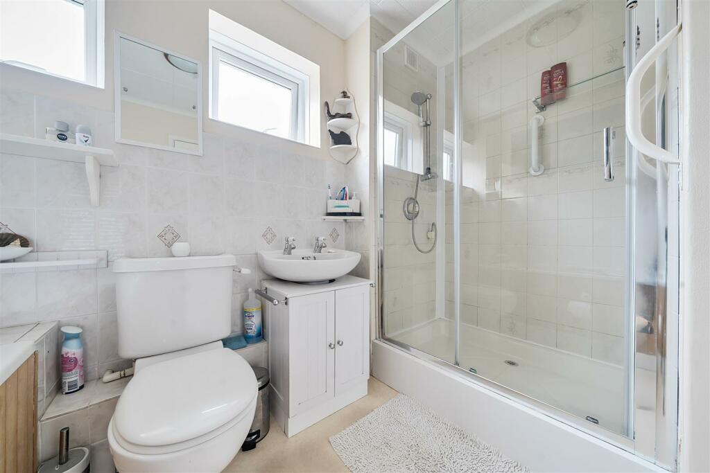 Additional image 14 of Monks Dale, Yeovil