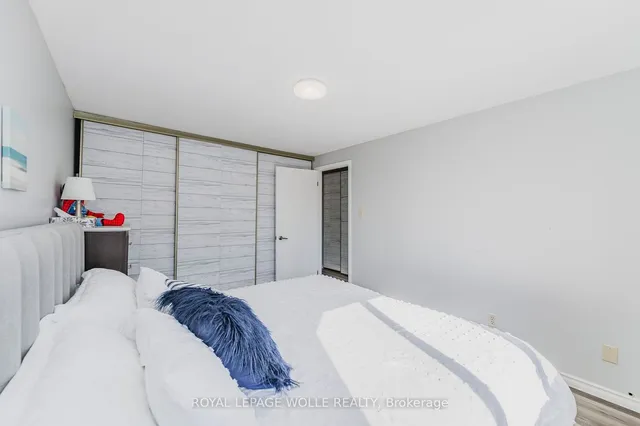 Additional image 25 of 92 CHARLES BEST Pl