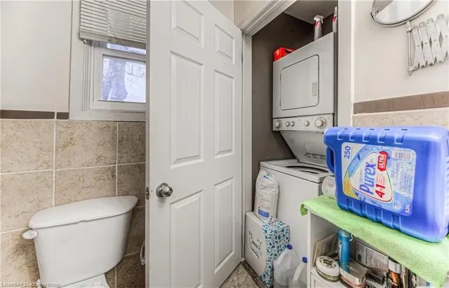 Additional image 17 of 119 Walker St