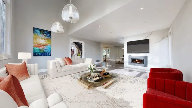 Additional image 29 of 136 Denlow Blvd