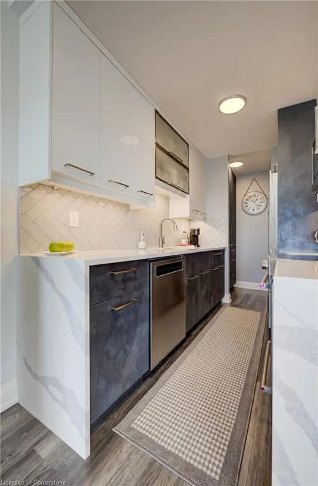 Additional image 15 of 1414 King St Unit 1106