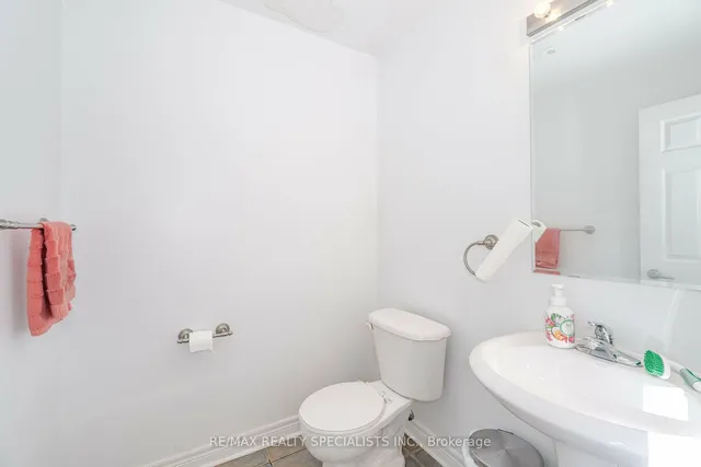 Additional image 8 of 3062 Lake Shore Blvd Unit 7