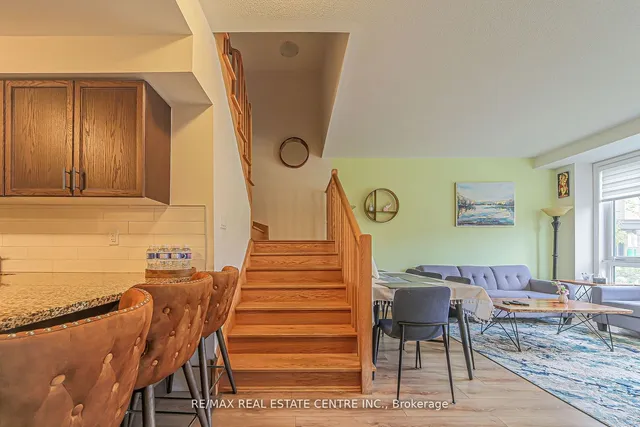 Primary image of 20 Woodstream Dr Unit 8