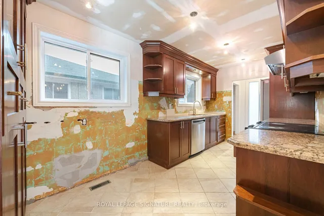 Additional image 12 of 23 Gardentree St