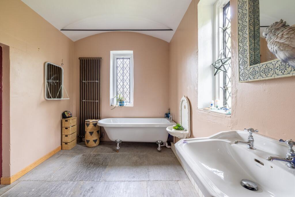 Additional image 23 of The heart of Glastonbury