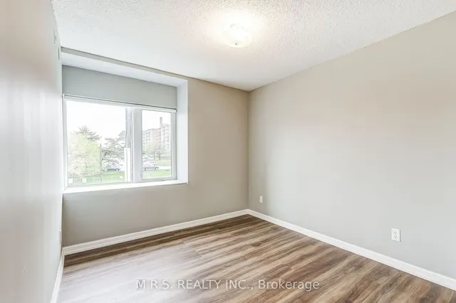 Additional image 18 of 3025 Finch Ave Unit 2038