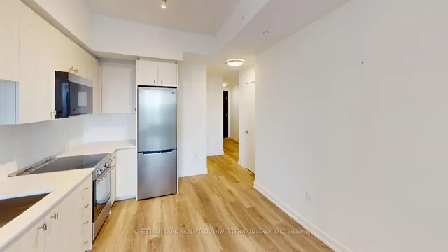 Additional image 9 of 15 Wellington St Unit 1704