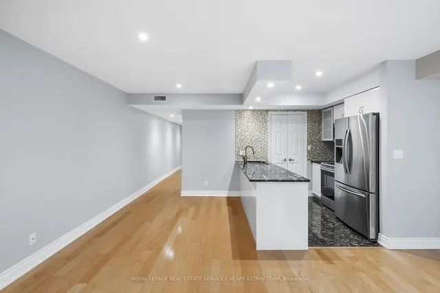 Additional image 11 of 12 Brian Peck Cres Unit 101