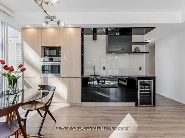 Additional image 21 of 70 Temperance St Unit 3211