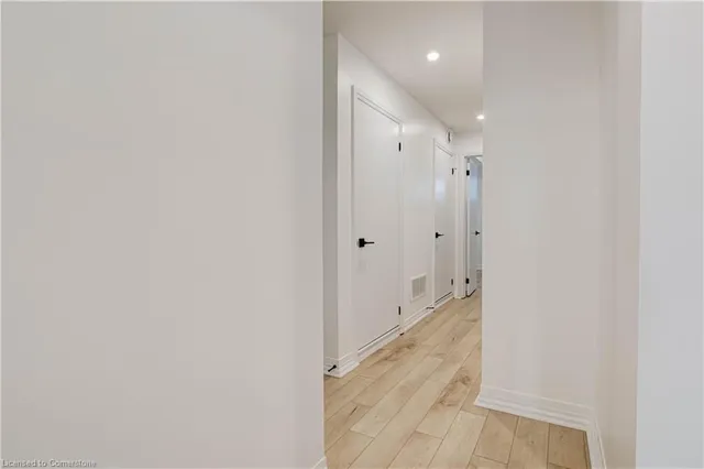 Additional image 21 of 261 Woodbine Ave Unit 71