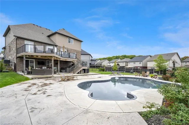 Additional image 48 of 985 Audrey Pl