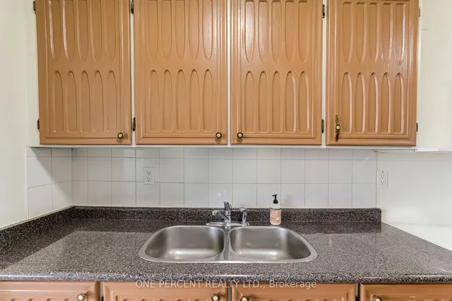 Additional image 9 of 2 Glamorgan Ave Unit 1106