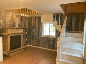 Additional image 5 of 106 Home St N