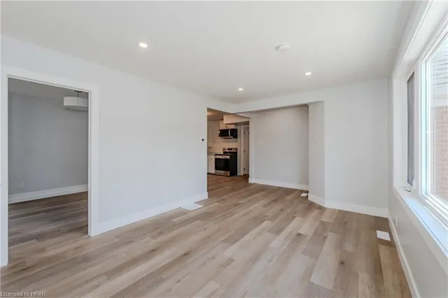 Additional image 11 of 297 Ottawa St