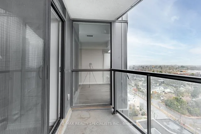 Additional image 21 of 35 Hollywood Ave Unit 1902