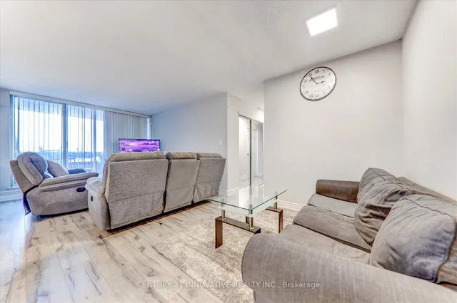 Additional image 17 of 100 Wingarden Crt Unit 1809