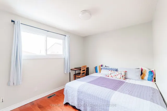 Additional image 22 of 27 Horseshoe Cres