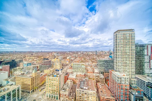 Additional image 23 of 8 Charlotte St Unit 3303