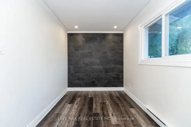 Additional image 26 of 219 Franklin St