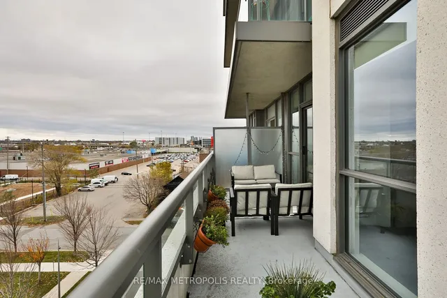 Additional image 23 of 15 Zorra St Unit 404