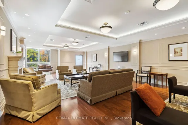 Additional image 21 of 2 Clairtrell Rd Unit #1008