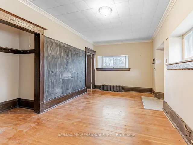 Additional image 34 of 11 Gibson Ave