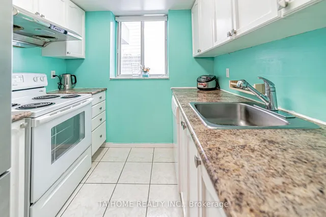 Additional image 18 of 1 Pemberton Ave Unit 702