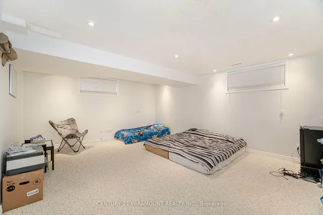 Additional image 33 of 78 PERIWINKLE St