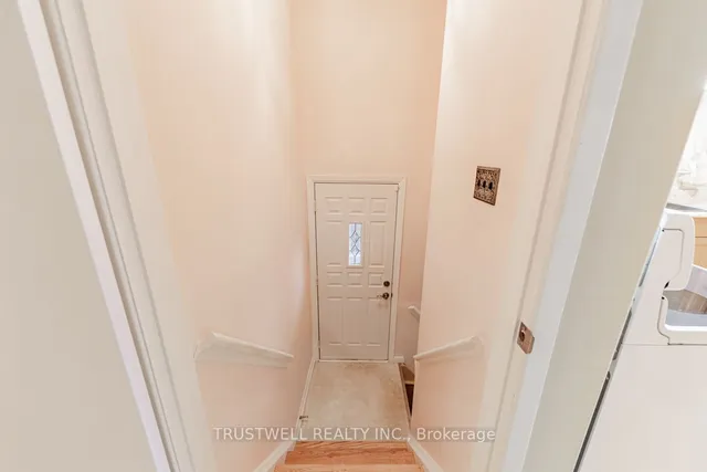 Additional image 10 of 33 Grace St