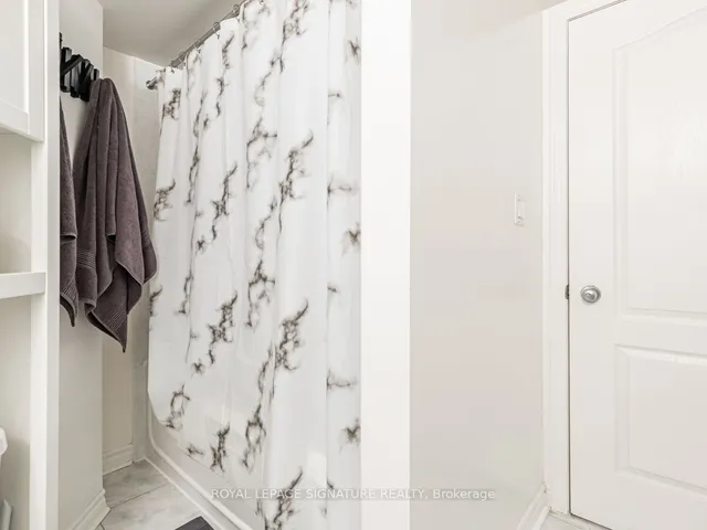 Additional image 15 of 1 Rean Dr Unit 909