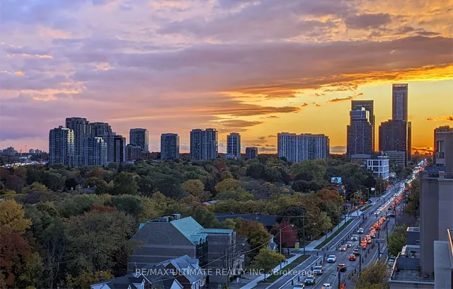 Additional image 7 of 2 Clairtrell Rd Unit #1008