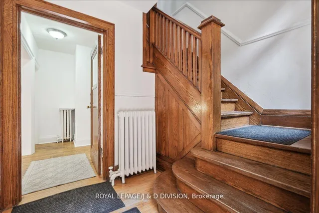 Additional image 6 of 338 St Clair Ave