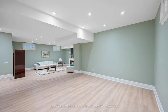 Additional image 3 of 40 Munro Blvd