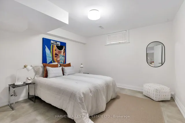 Additional image 39 of 121 Perry Cres