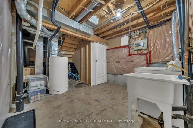 Additional image 27 of 648 Doon Village Rd Unit 10