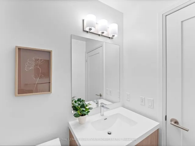 Additional image 18 of 286 Main St Unit 215