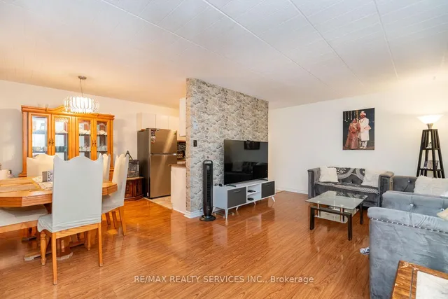 Additional image 18 of 29 West Ave Unit 302