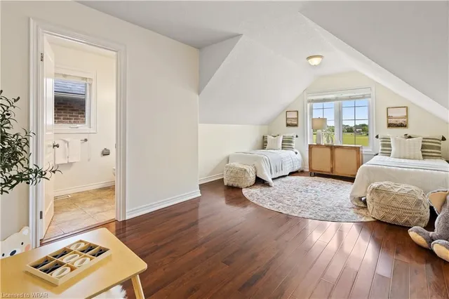 Additional image 24 of 413 Falconridge Dr