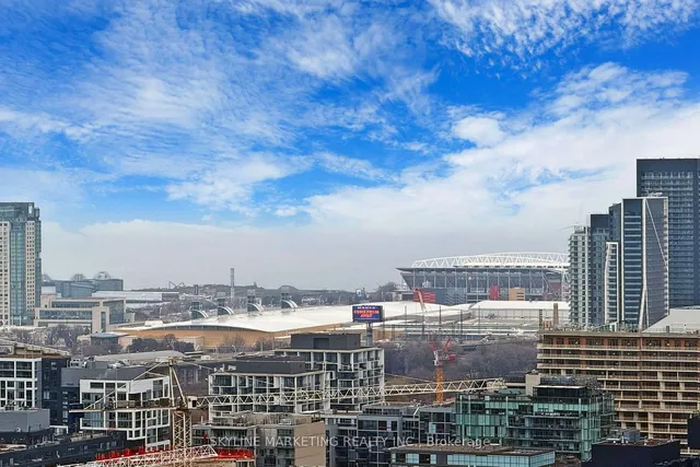 Additional image 21 of 108 Peter St Unit 3812