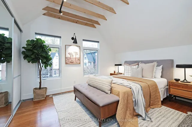 Additional image 24 of 265 Hastings Ave