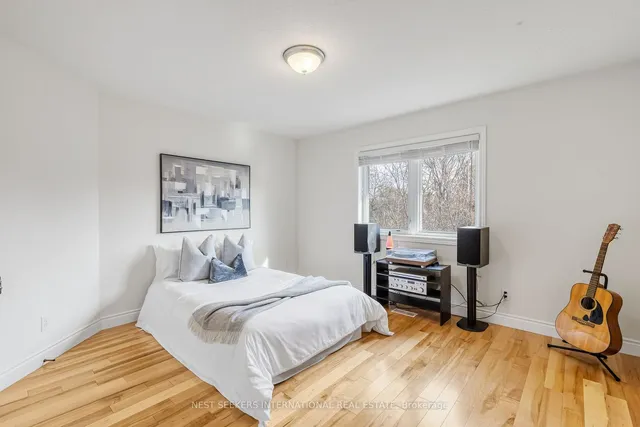 Additional image 27 of 967 Doon Village Rd