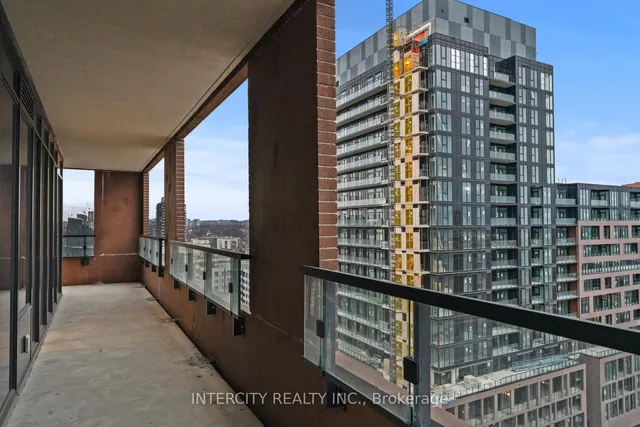 Additional image 16 of 270 Dufferin St Unit 1217