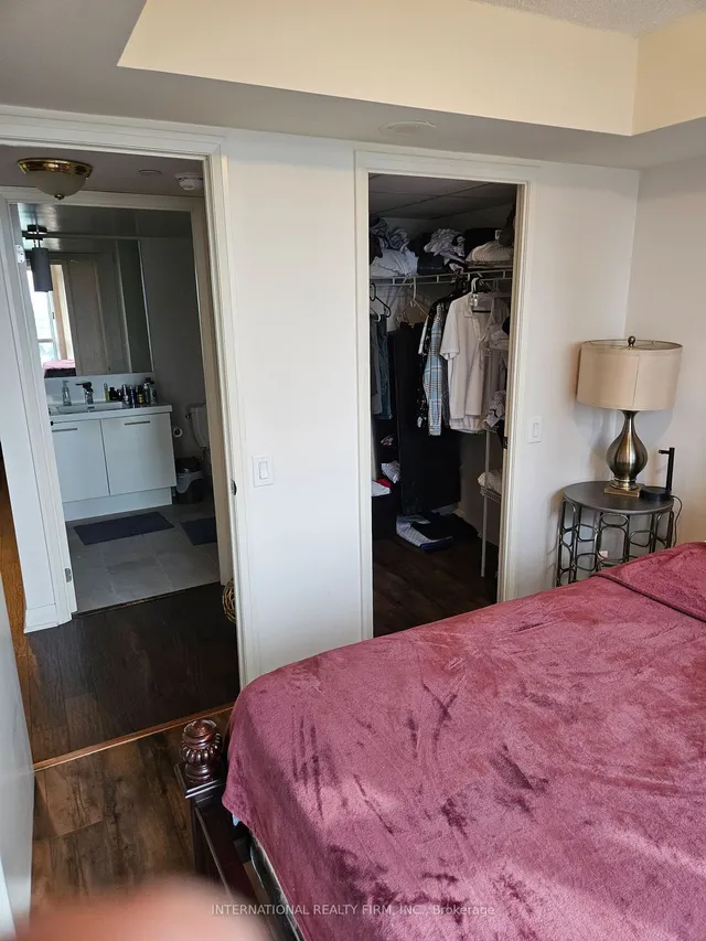 Additional image 10 of 1 Valhalla Inn Rd Unit 1005