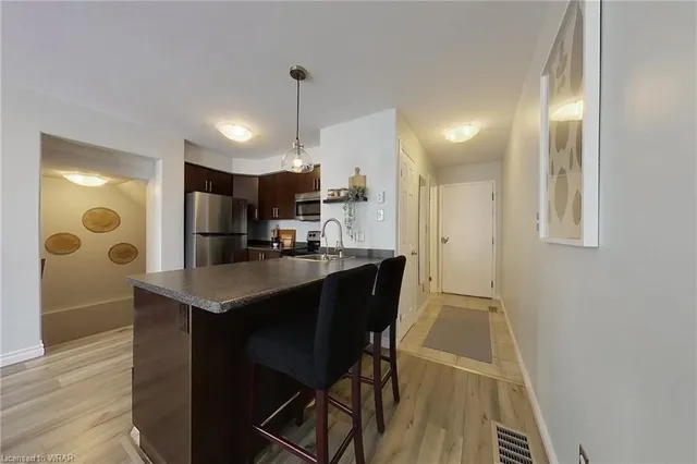 Additional image 15 of 758 Bleams Rd Unit A