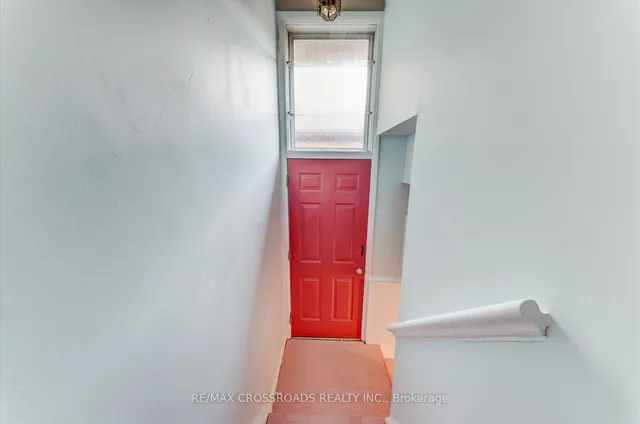 Additional image 29 of 64 Chandler Dr